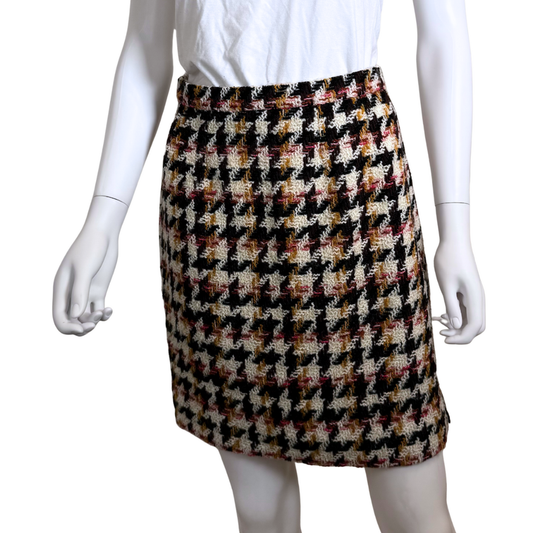 Chanel Boutique 1990s Houndstooth Wool/Silk Tweed Mini Skirt, 40