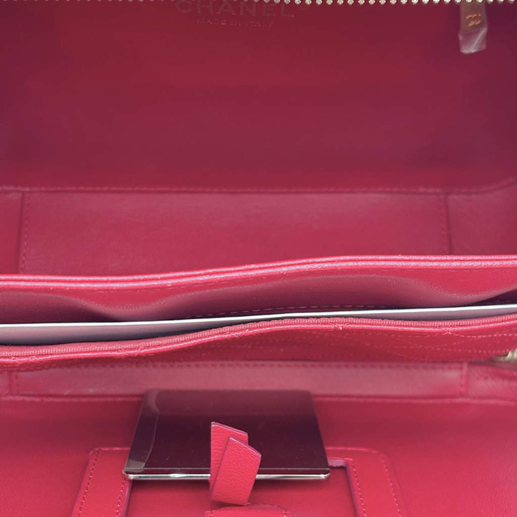 Chanel Red Filigree Caviar Box Bag