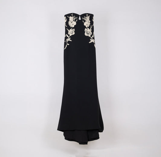Ellie Saab Silk Blend Flower Applique Gown