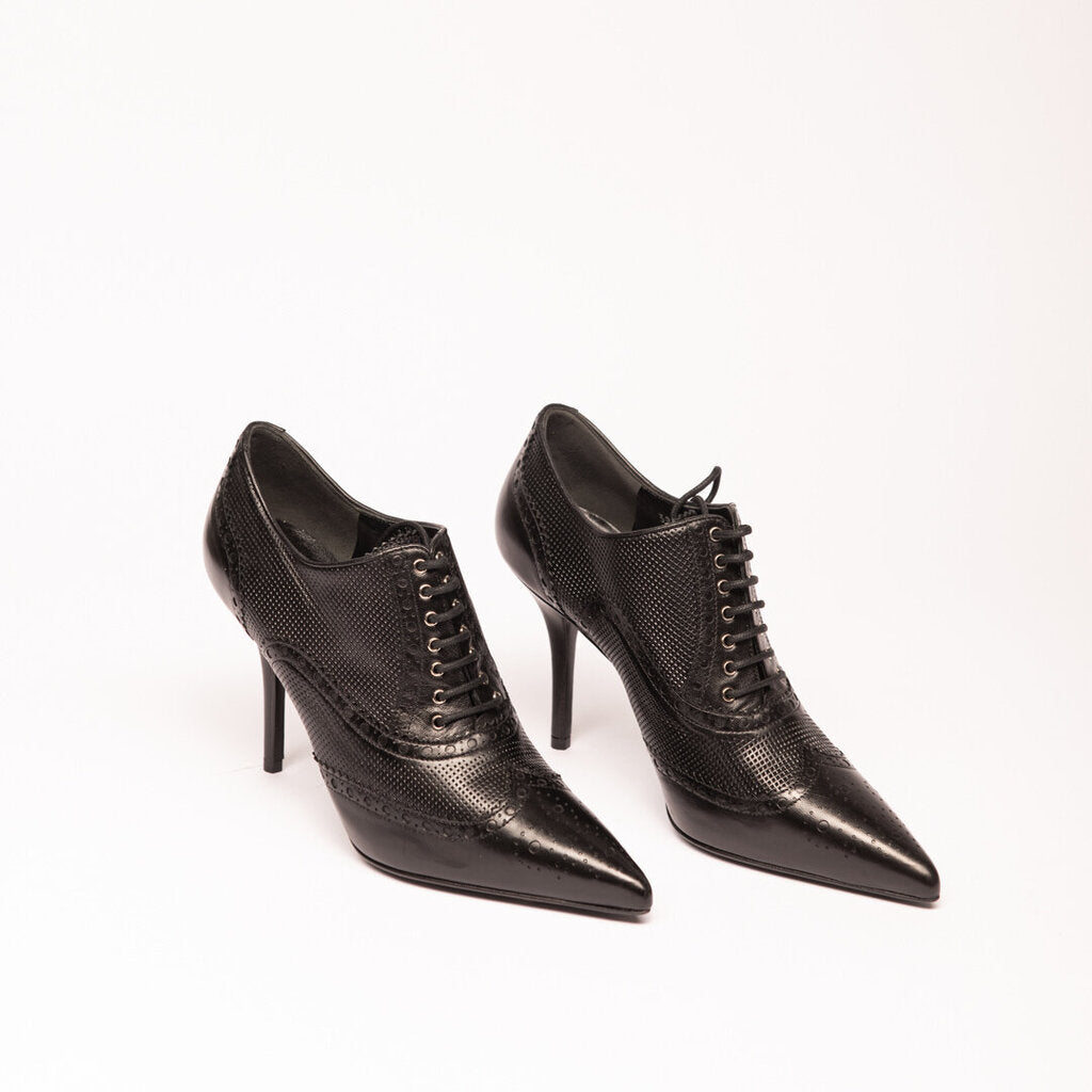 Gucci 2011 "Malaga" Black Leather Pointed Toe Lace-Up Bootie Heels