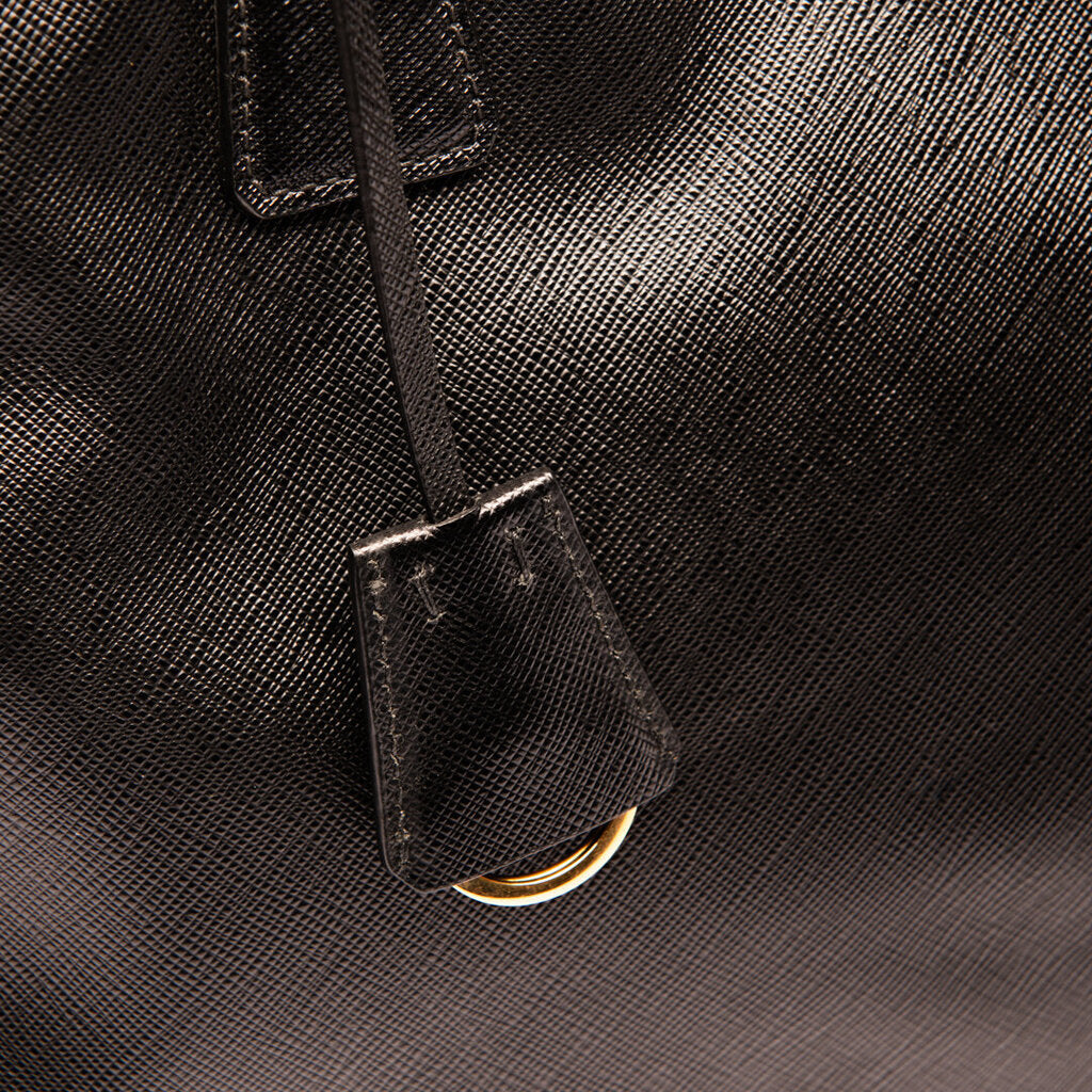 Prada Black Saffiano Galleria Tote