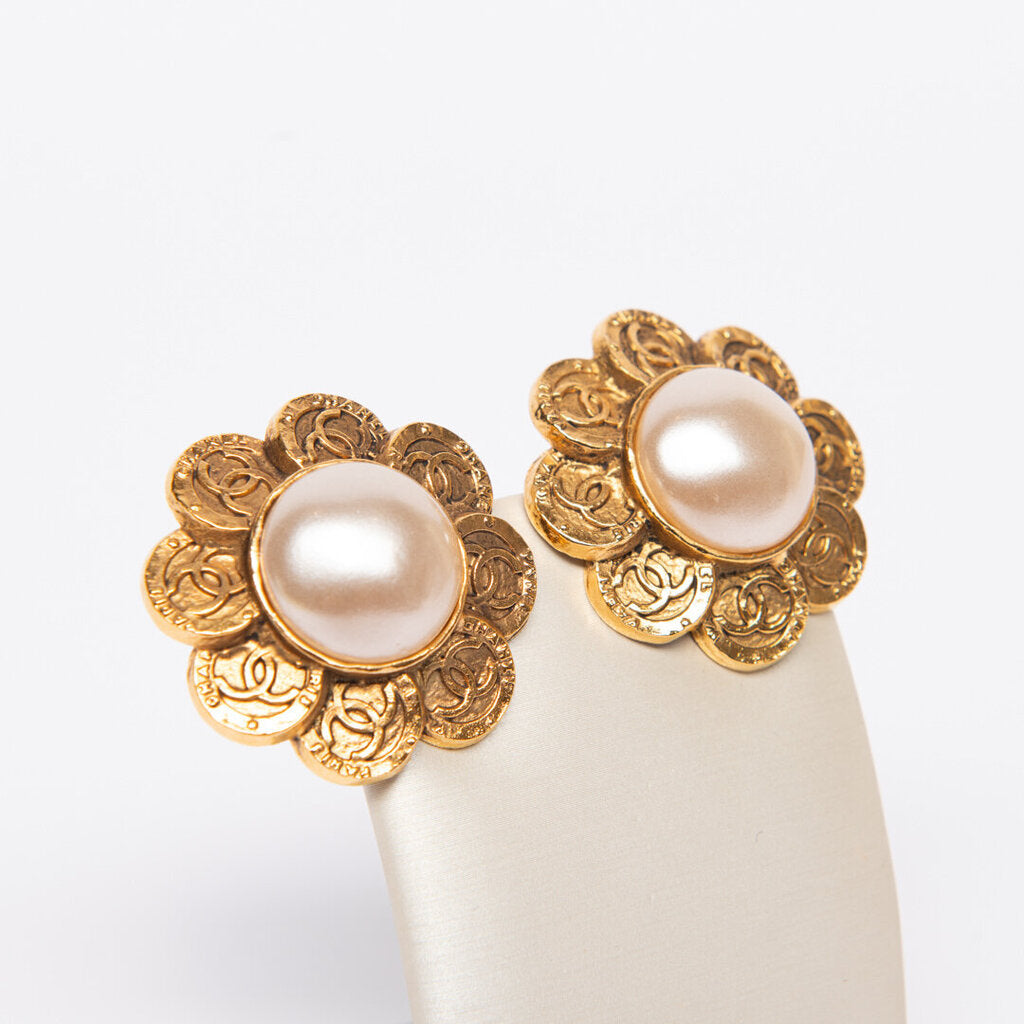 Chanel Pearl Flower Shaped Clip On Earrings