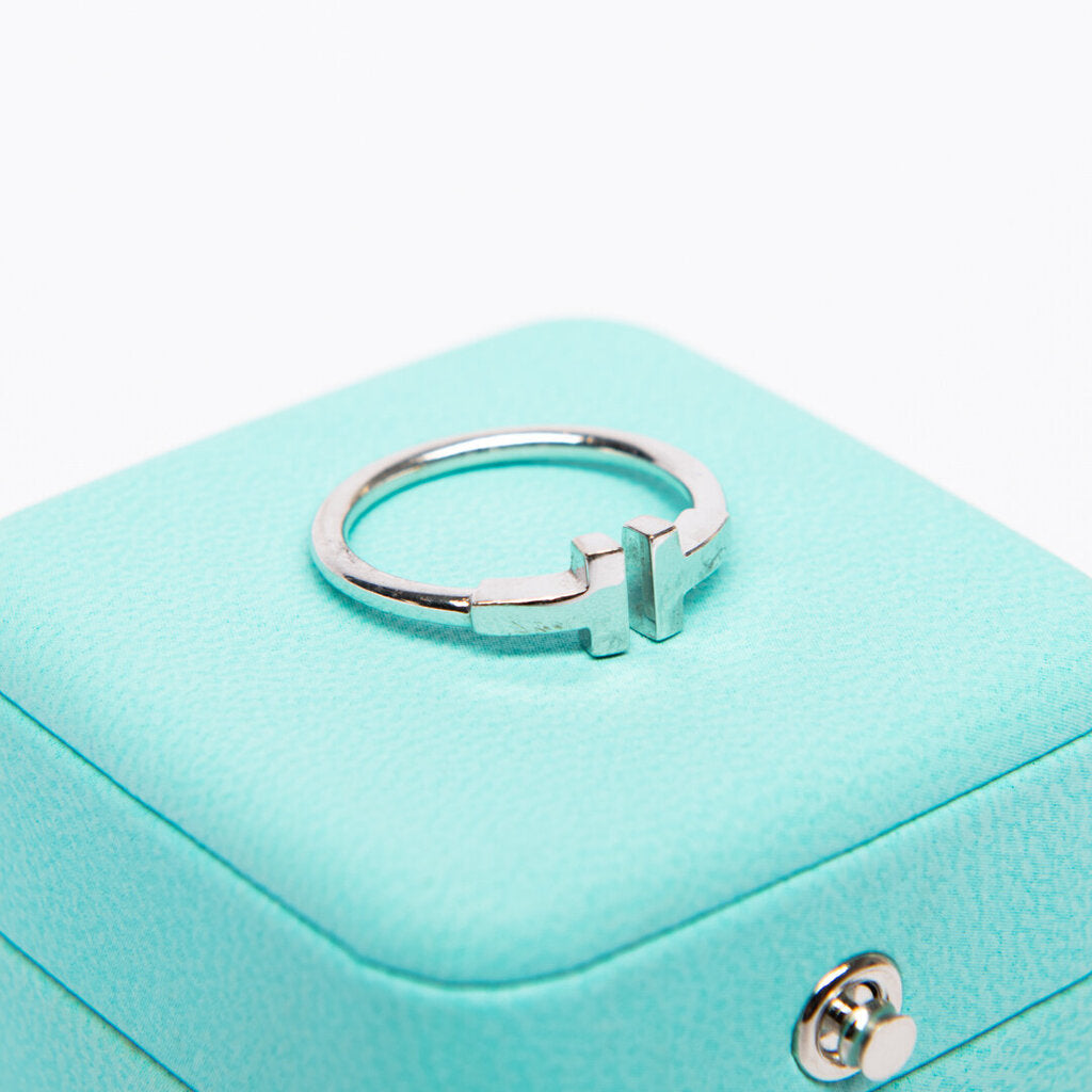 Tiffany & Co18k WG Tiffany T Wire Ring
