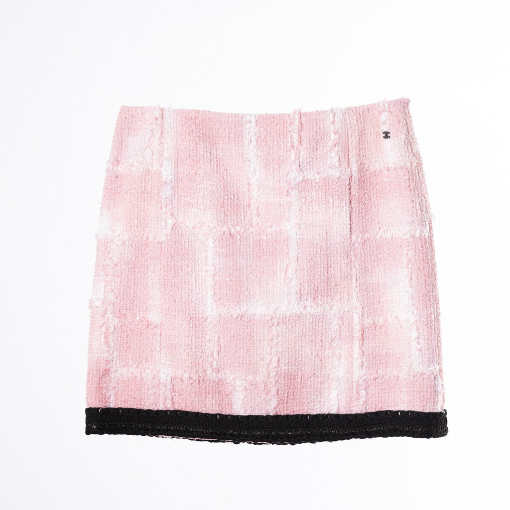 Chanel Pink Tweed Mini Skirt (2022)
