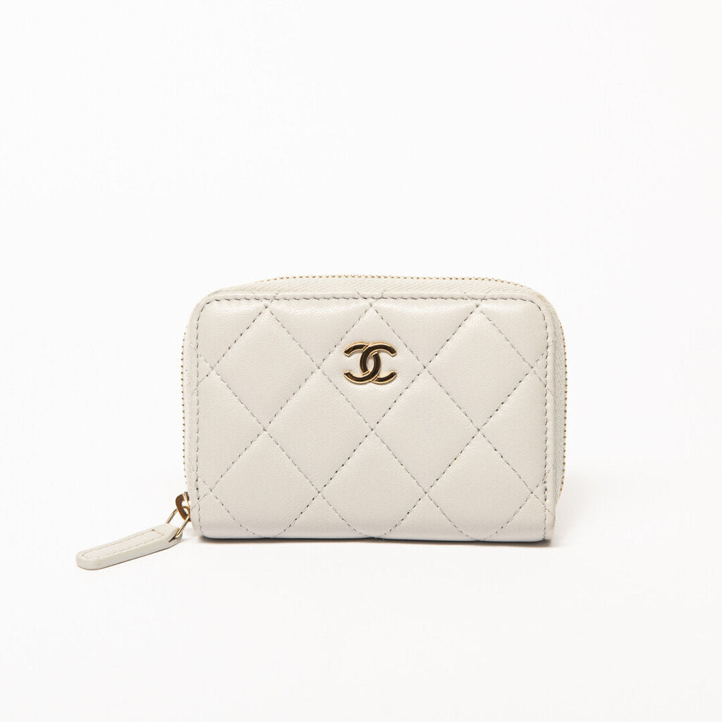 Chanel Dove Grey Lambskin Zip Cardholder