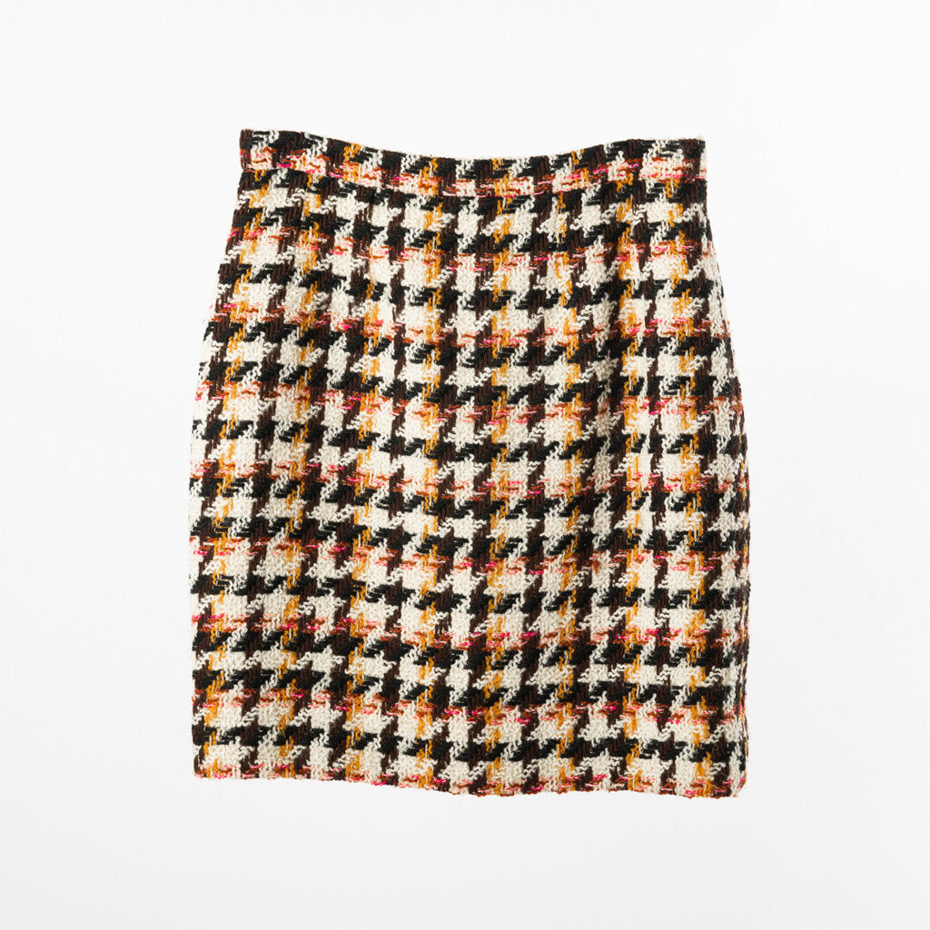 Chanel Boutique 1990s Houndstooth Wool/Silk Tweed Mini Skirt, 40