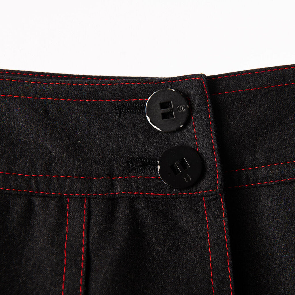 Chanel Wool Topstitched Pleat Knee-Length Skirt