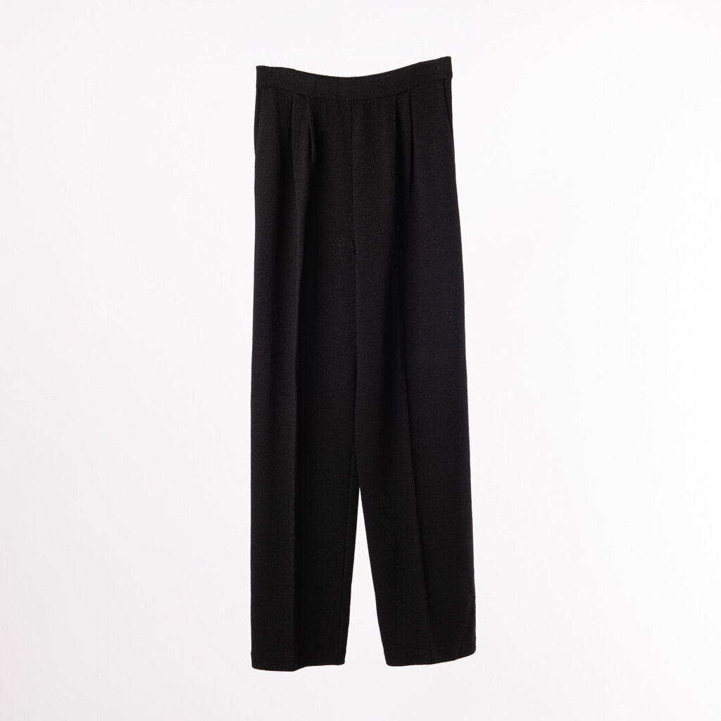 St. John Black Knit Tapered Pants