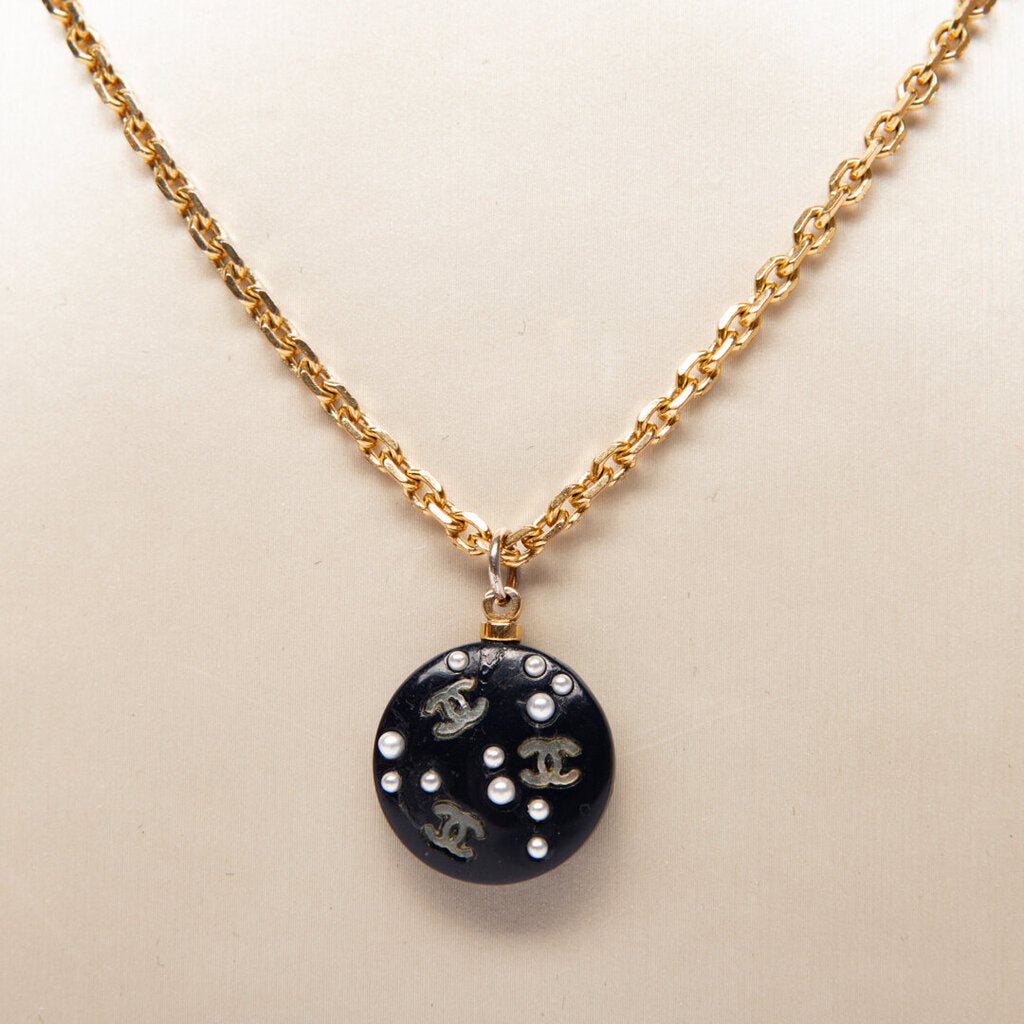 Chanel 03P Black Resin Pendant Necklace With Faux Pearls