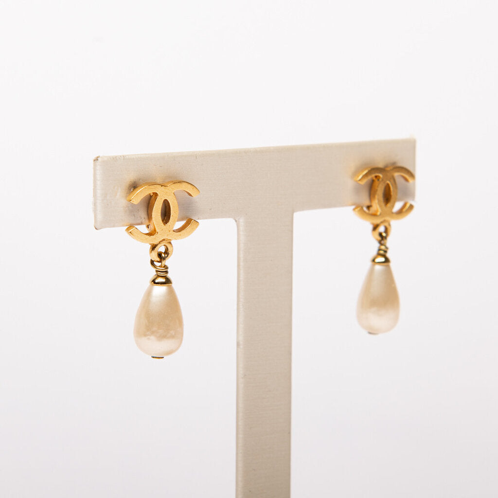 Chanel Gold Faux Pearl Drop Clip-On Earrings (1995)