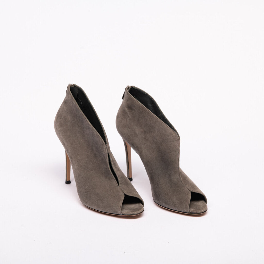 Gianvito Rossi Grey Suede Peep Toe Heels
