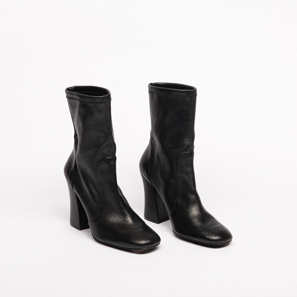 Black Leather Block Heel Ankle Boot