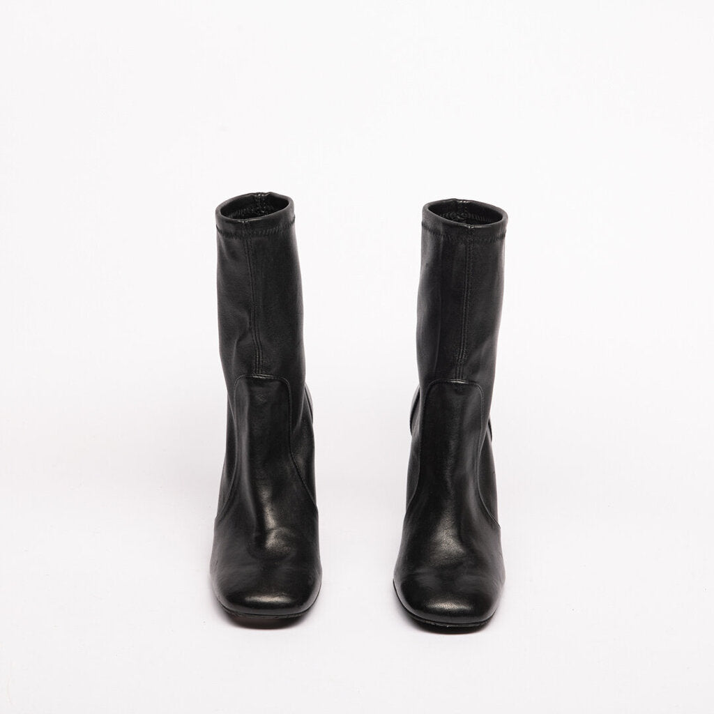Black Leather Block Heel Ankle Boot
