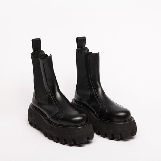 Black Leather Chelsea Boot