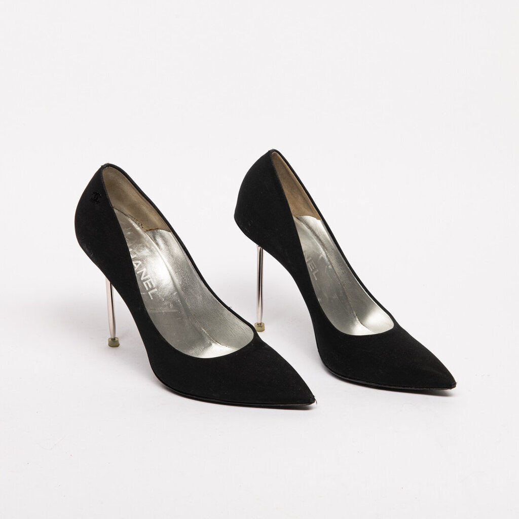 Chanel Black Sewing Needle Pump (2014)