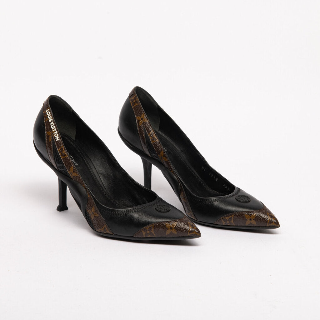 Louis Vuitton Monogram Archlight Pumps