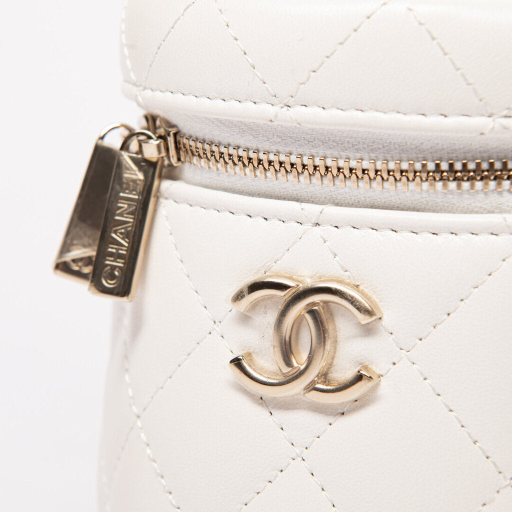 Chanel White Lambskin Gold Hardware Vanity Case