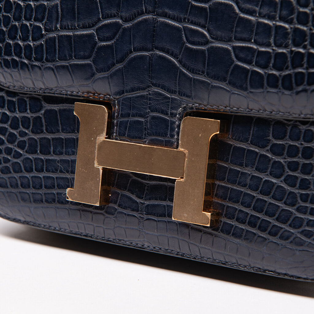 Hermes Bleu Indigo Alligator Constance III Mini 19 (2020)