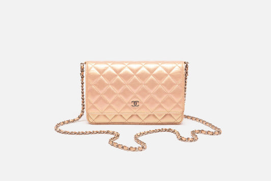Chanel 21K Iridescent Pink Leather WOC