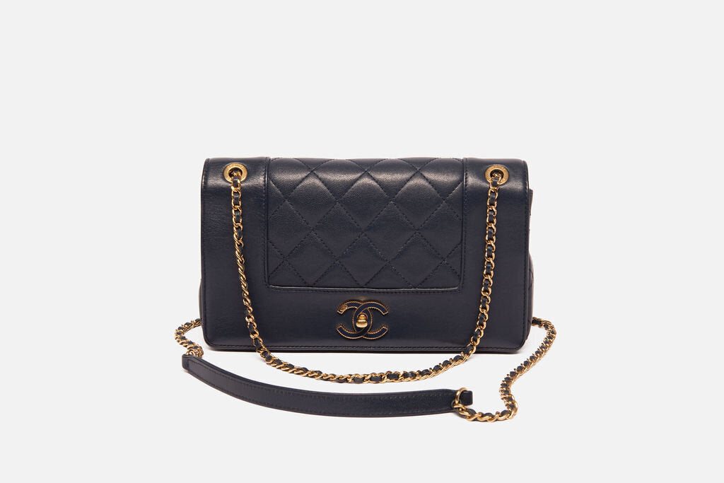Chanel Navy Blue Quilted Calfskin Wide Smooth Edge Flap