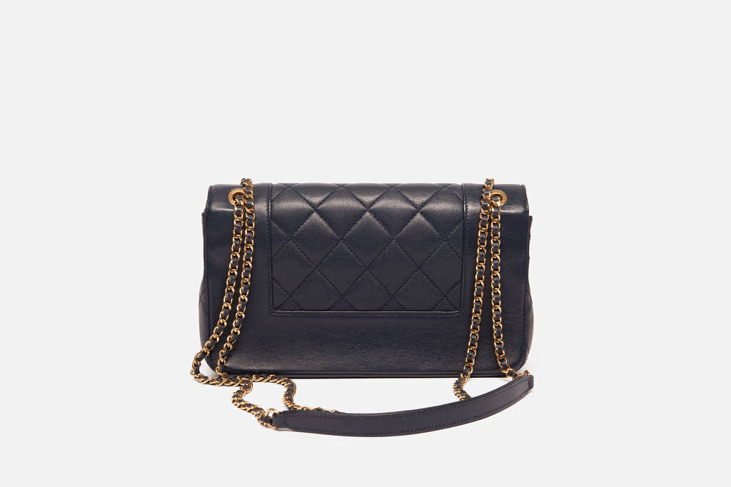 Chanel Navy Blue Quilted Calfskin Wide Smooth Edge Flap