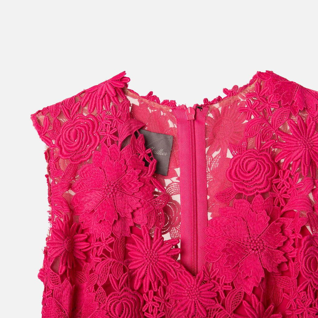 Monique Lhuillier Pink Floral Lace Gown