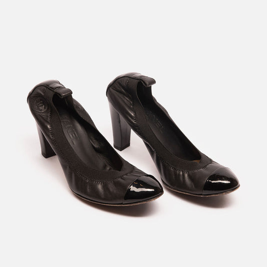 Chanel Black Leather Pumps