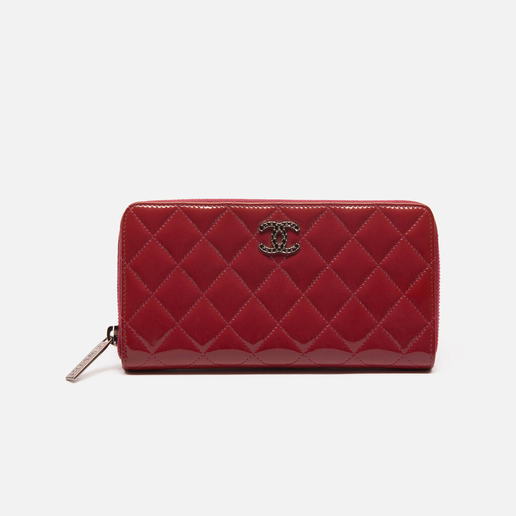 Chanel Raspberry Patent Leather Zippy Wallet