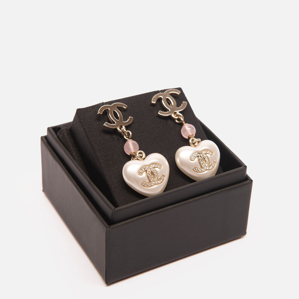 Chanel Heart Pearl Dangle Earring