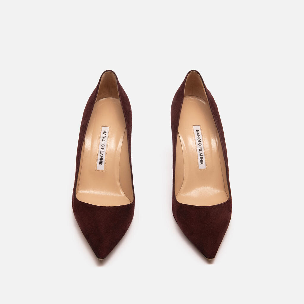 Manolo Blahnik Maroon Suede Pump