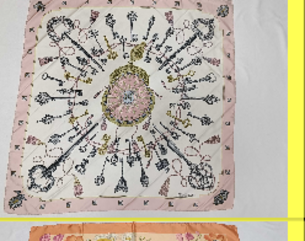 Light Pink Heart Key Scarf