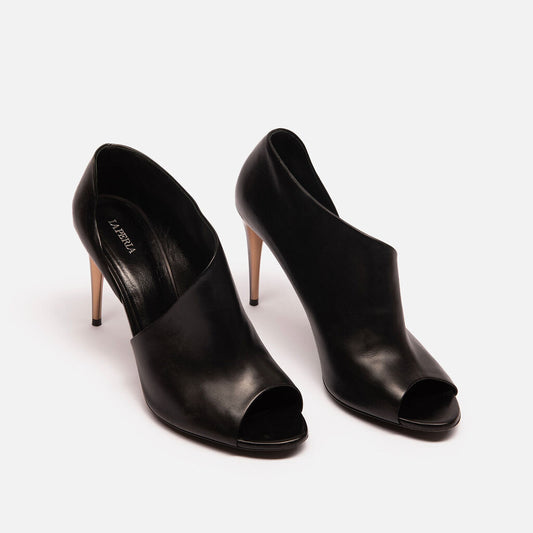 La Perla Black Leather Pumps (as is - left insole)