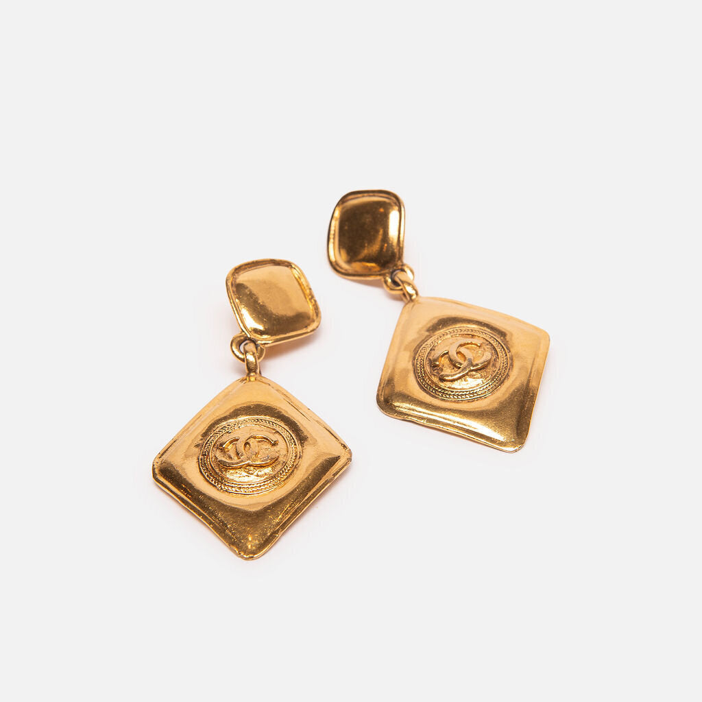 Chanel Gold Tone Oversized Diamond Clip-On Earrings