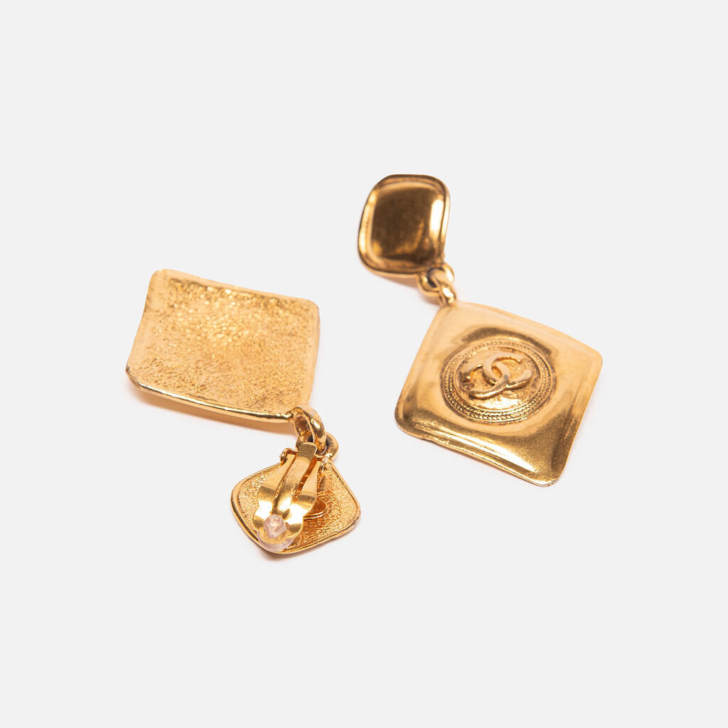 Chanel Gold Tone Oversized Diamond Clip-On Earrings