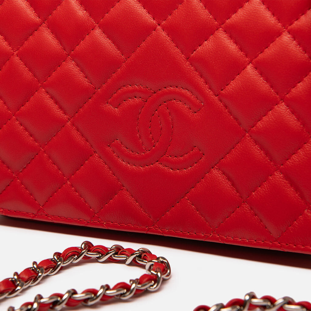 Chanel Red Diamond Stitch WOC (18 Series)