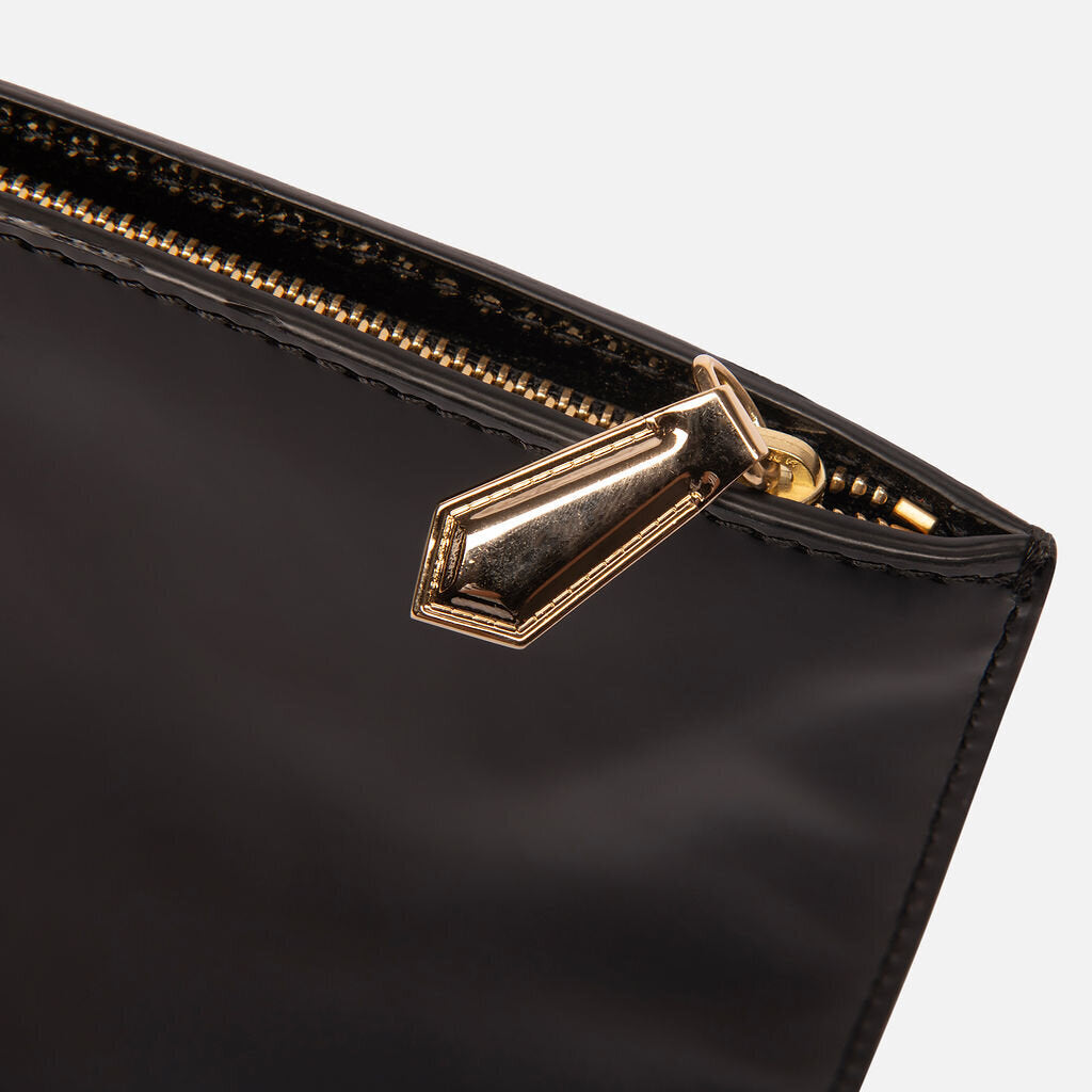 Reer Krakoff Black Patent Clutch