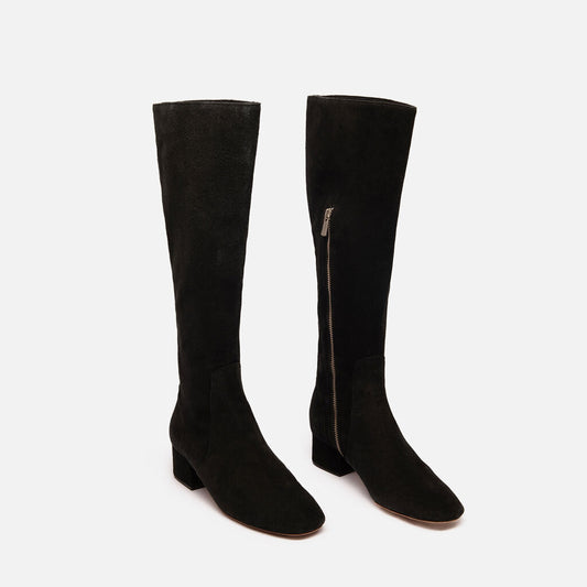 Doen Black Suede Boots