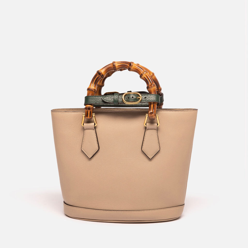 Gucci Beige Medium Diana Bucket Bag