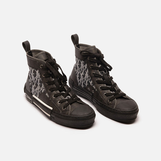 Christian Dior B&W Monogram High Top Sneaker