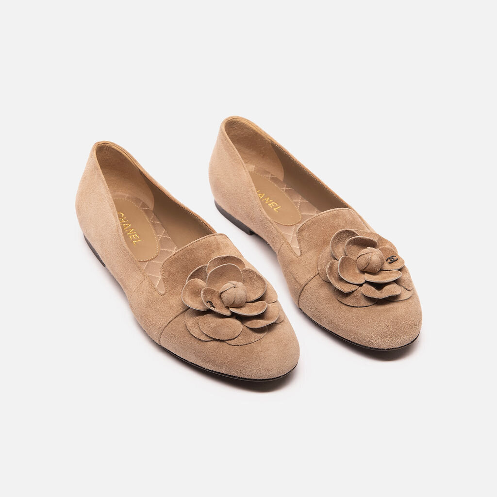 Chanel Tan Suede Chanel Flats