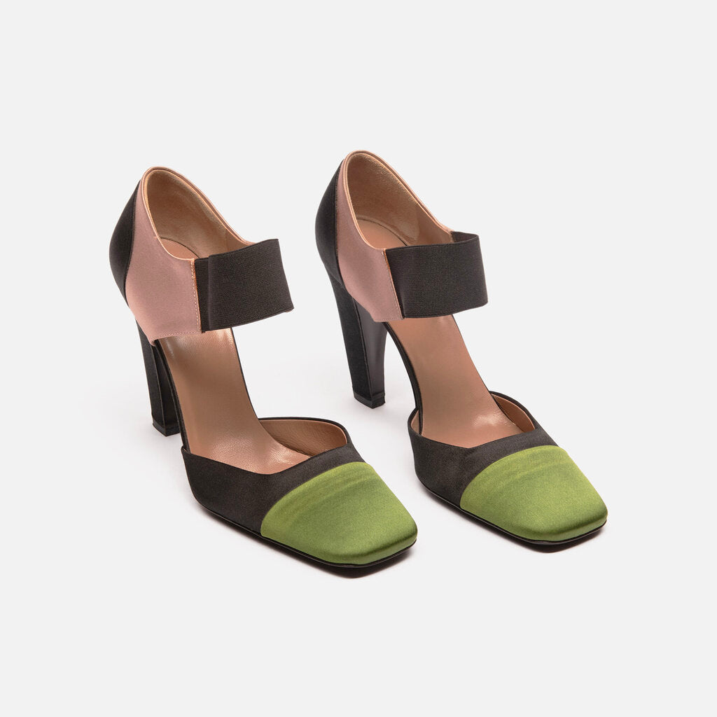 Prada Black/Green Cap Toe Pump