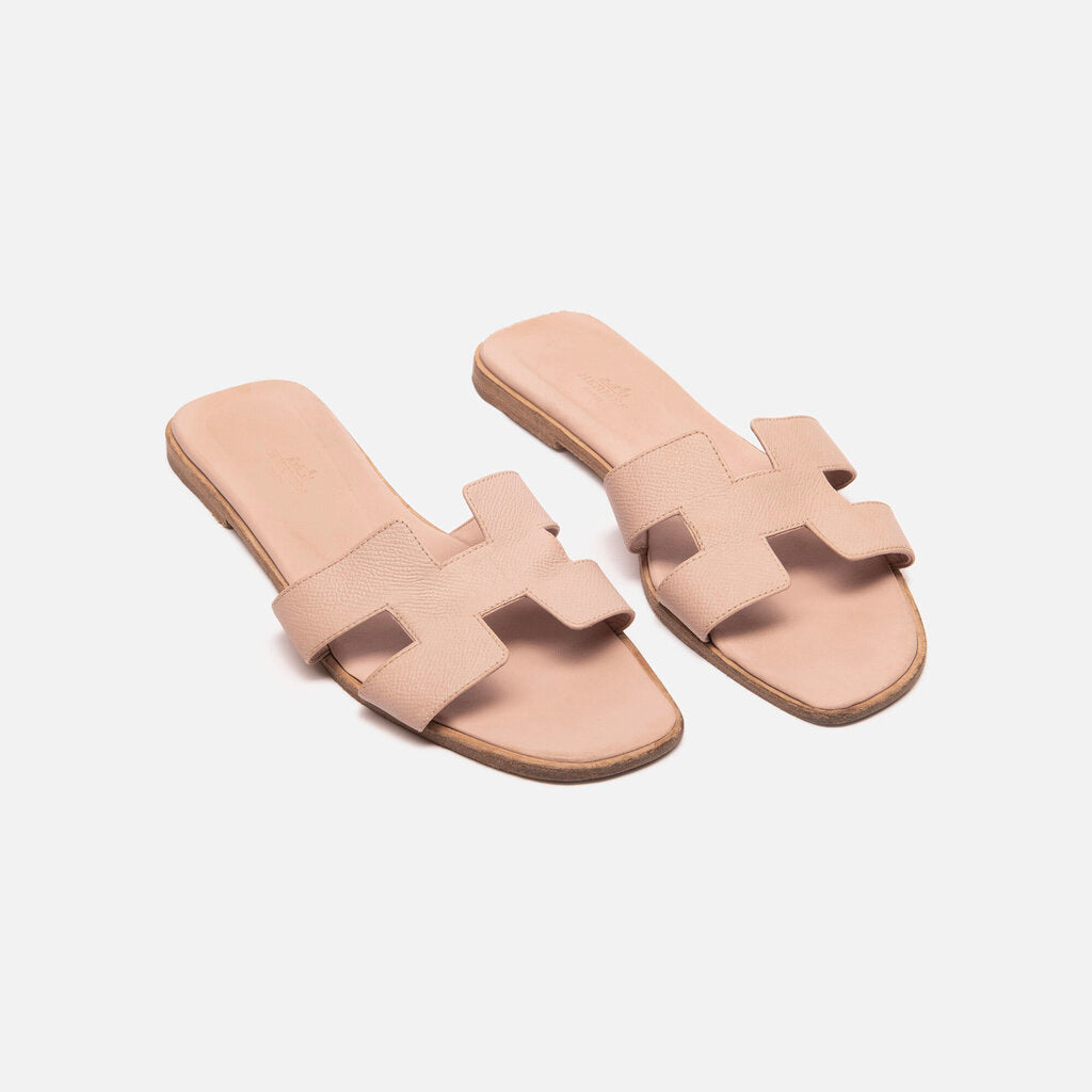 Hermes Pink Leather Oran Sandal
