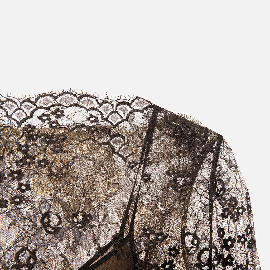 Oscar de la Renta Black Floral Lace Overlay Gold Metallic Top