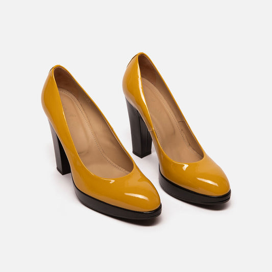 Hogan Yellow Patent Leather Pumps