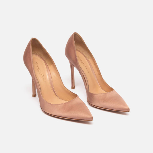 Gianvito Rossi Tan Satin Point Toe Pump