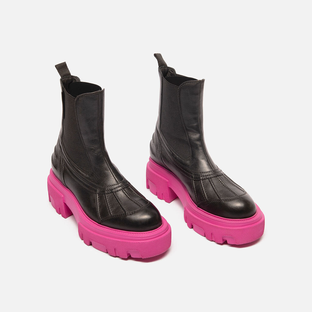 MSGM Black Leather Pink Sole Boots
