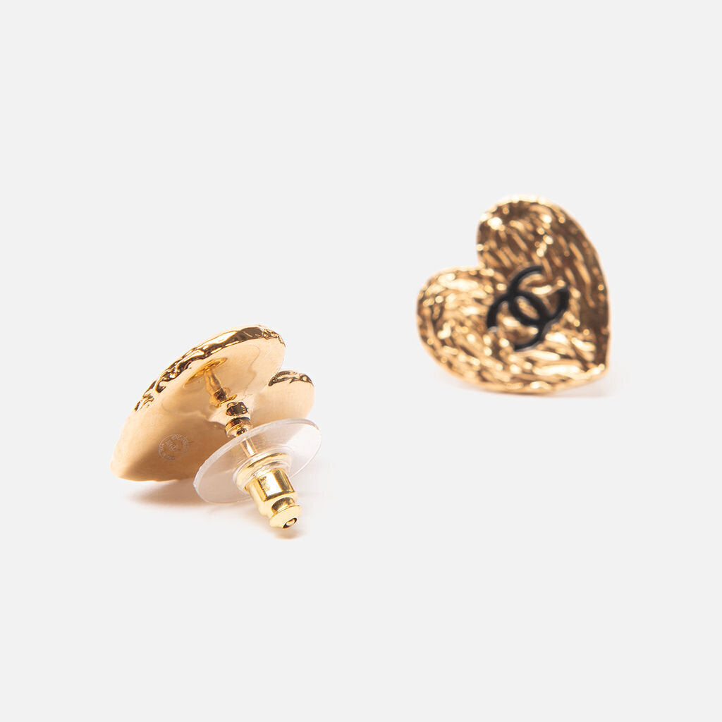 Chanel GT Hammered Heart Chanel Earring