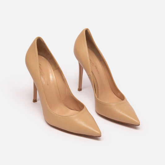 Gianvito Rossi Tan Leather Pumps