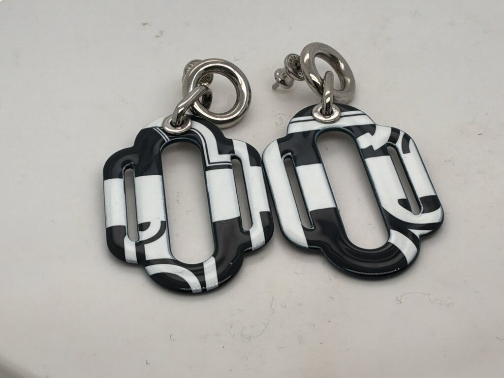 Hermes Attelage Le Coupe Tattoo Earring
