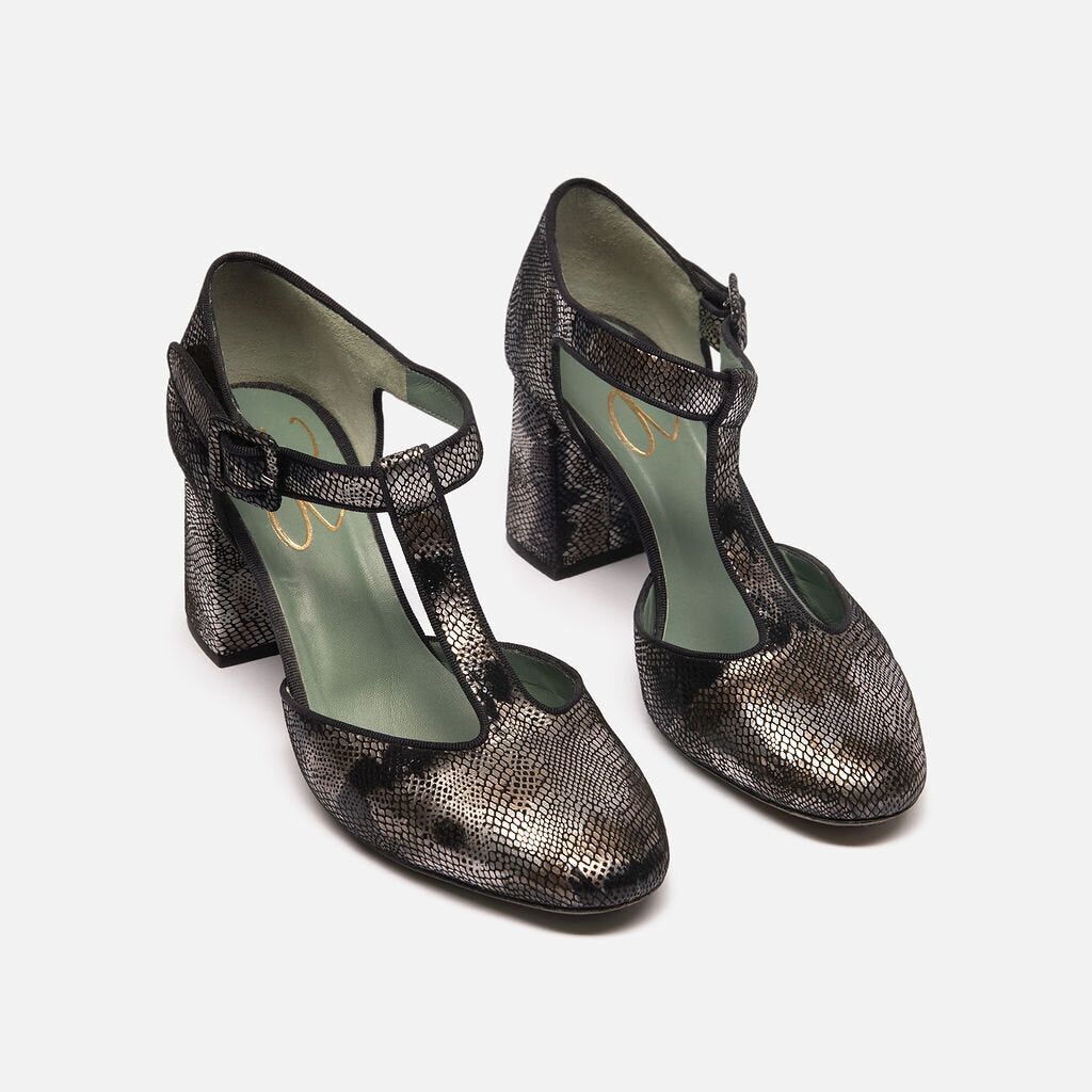 Paola D'Arcano Silver T-Bar Snap Embossed Pumps